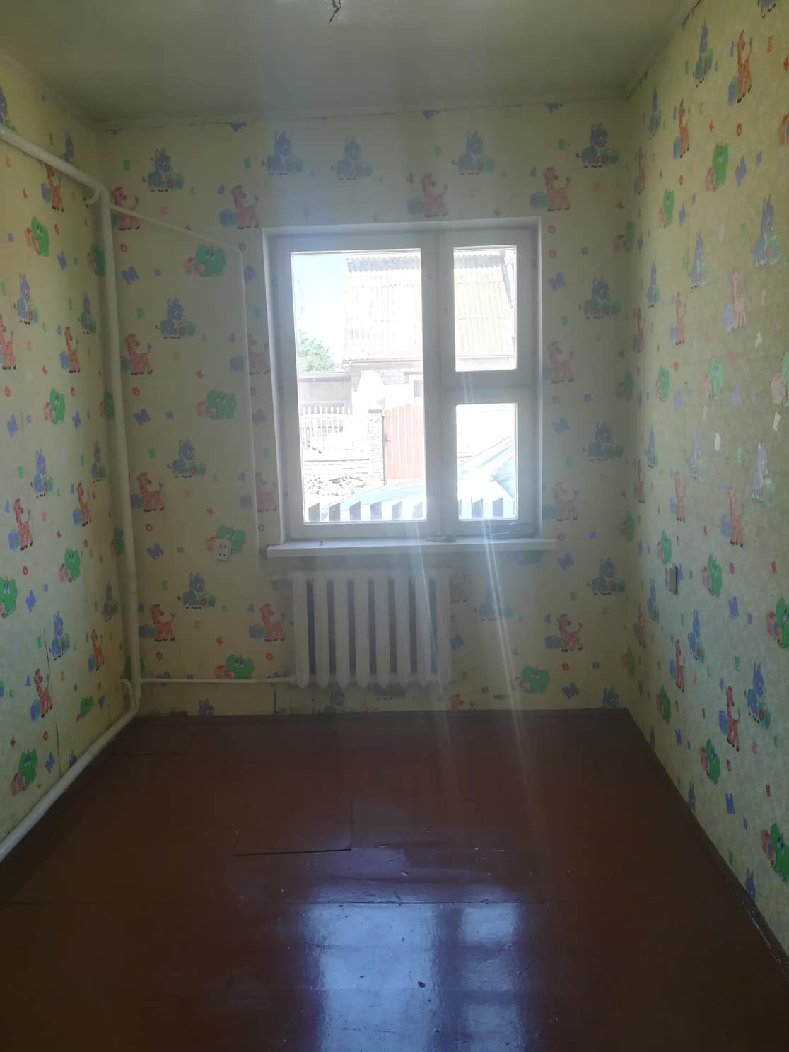 Гродзенец паставіў палатку перад адміністрацыяй раёна і сабраўся там жыць. Яму адразу прапанавалі іншае жыллё Гродзенец паставіў палатку перад адміністрацыяй раёна і сабраўся там жыць. Яму адразу прапанавалі іншае жыллё