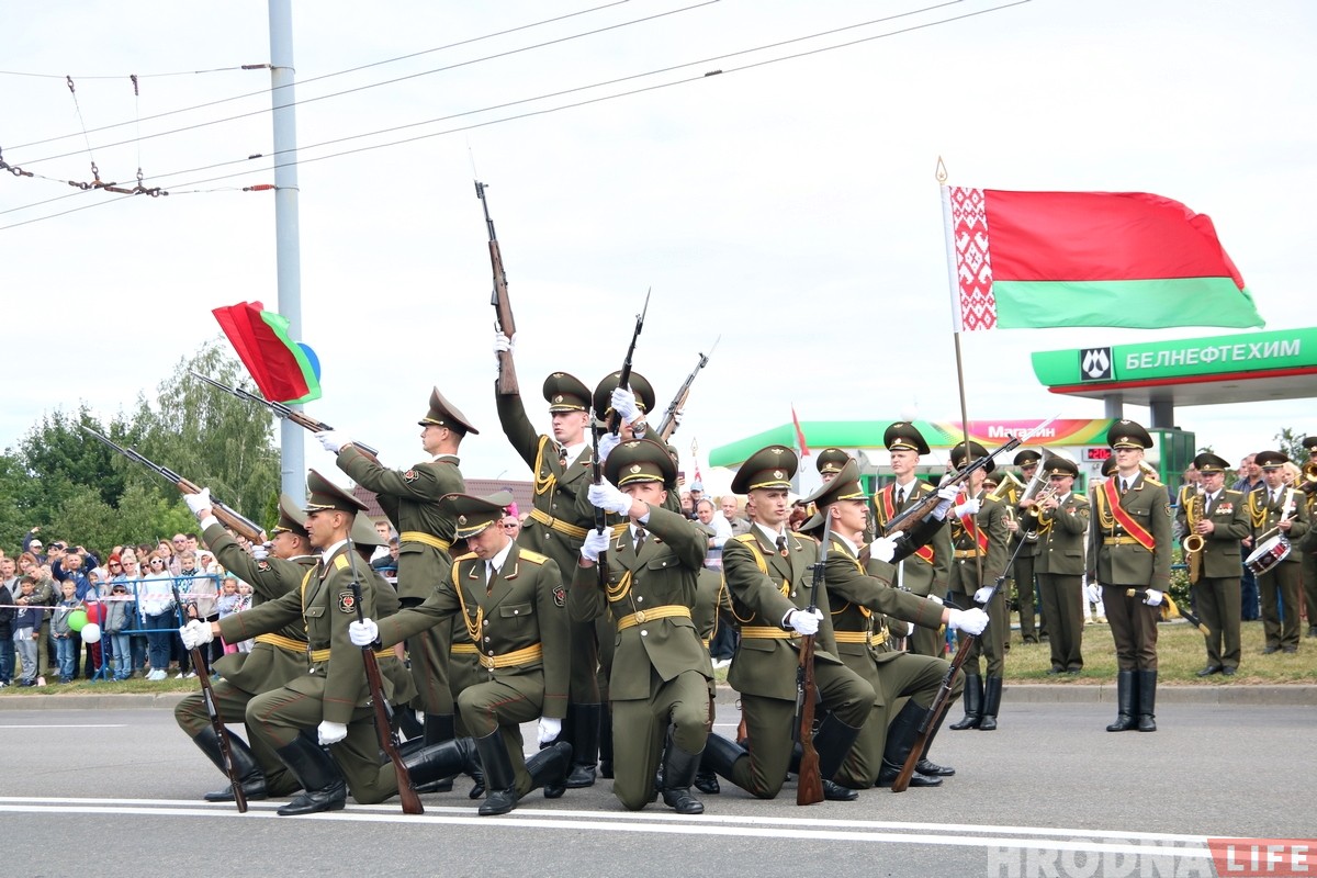 Фотарэпартаж: Гродна адзначае Дзень Незалежнасці
