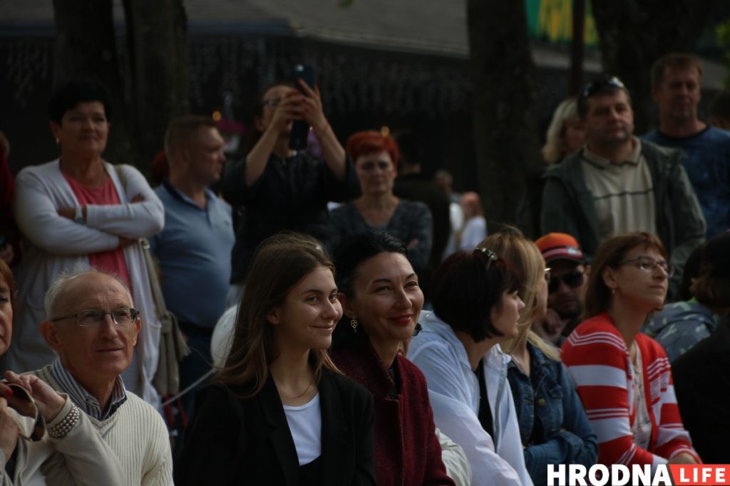 Застрэліць качку на вячэру і станцаваць вальс. У парку Жылібера гралі Штрауса для ўсіх