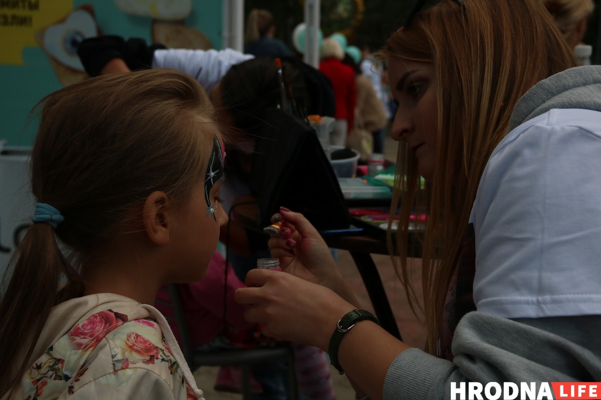 Застрэліць качку на вячэру і станцаваць вальс. У парку Жылібера гралі Штрауса для ўсіх Застрэліць качку на вячэру і станцаваць вальс. У парку Жылібера гралі Штрауса для ўсіх