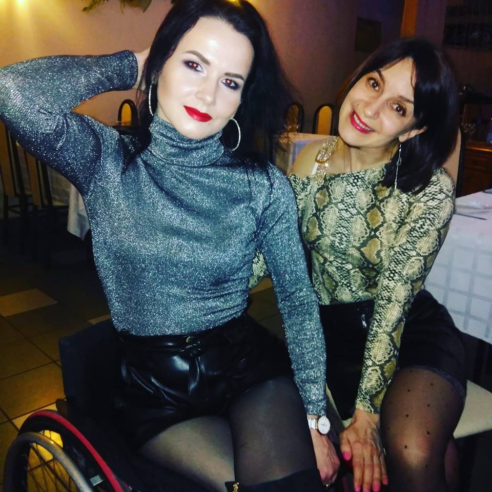 «Я заўсёды была модніцай». Вазочніца з Гродна збіраецца на конкурс прыгажосці