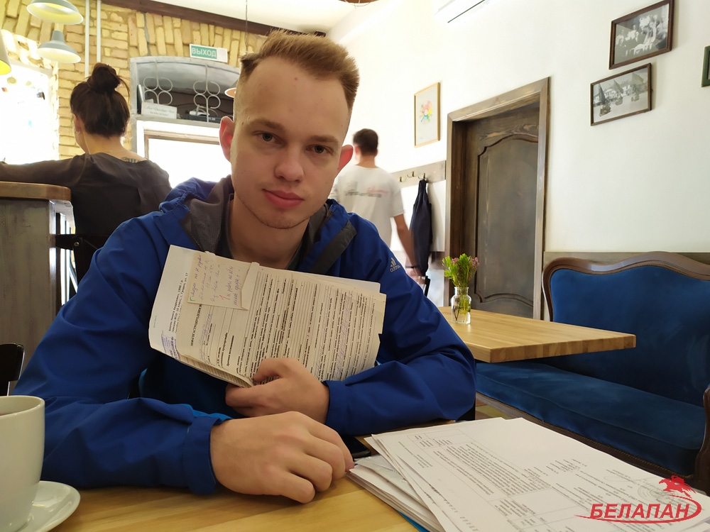 «Незаконный призыв». Житель Гродно требует компенсацию за полгода в армии