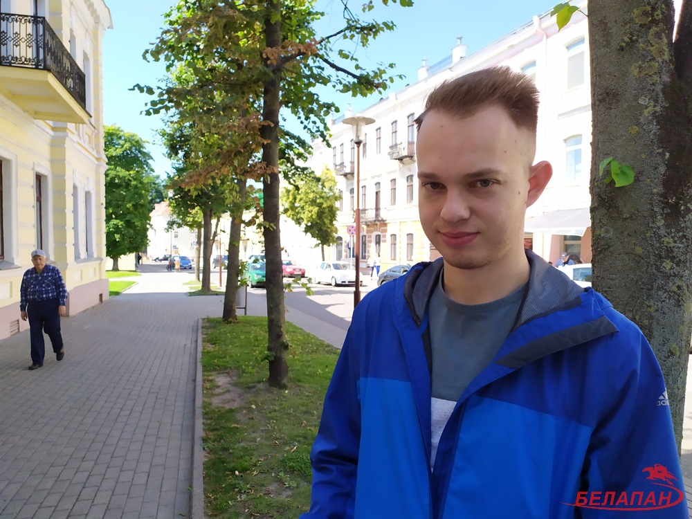 «Незаконный призыв». Житель Гродно требует компенсацию за полгода в армии