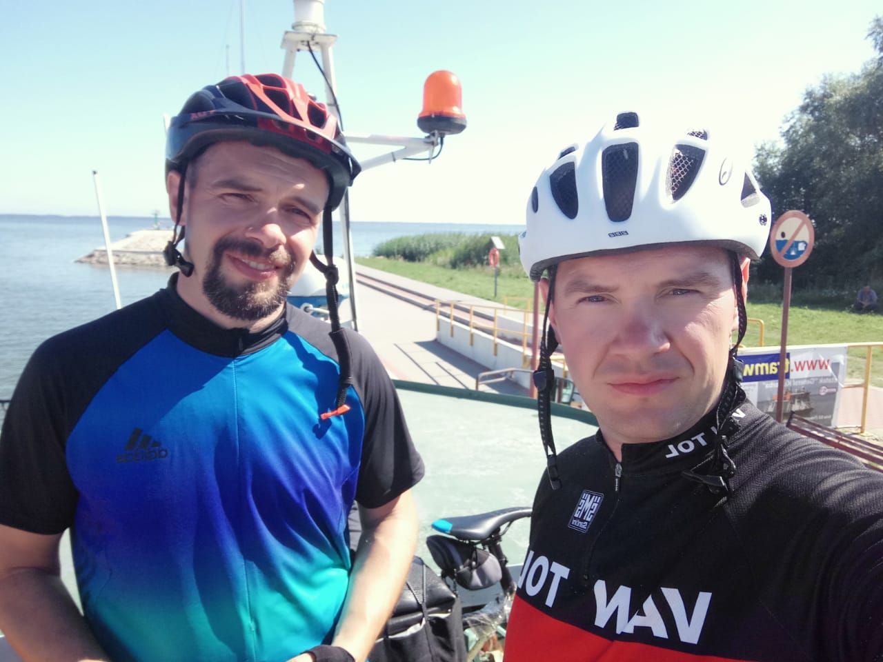 "Суседзі" - самае лепшае, дзе я быў". Максім Зуеў з сям'ёй пяты раз паўдзельнічае ў марафоне