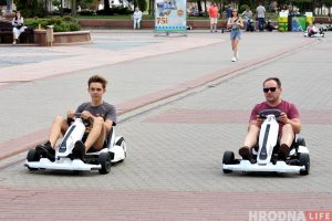 Кіроўца, які скокнуў з моста, у рэанімацыі, у аўтапарку - праверкі. Што знайшлі? Кіроўца, які скокнуў з моста, у рэанімацыі, у аўтапарку - праверкі. Што знайшлі?