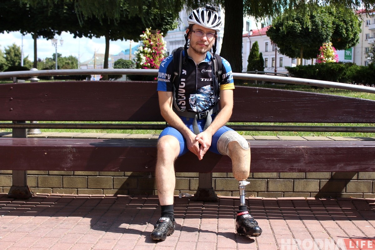 «Надо пробовать и не бояться». Турист из Москвы рассказал, как путешествует с протезом