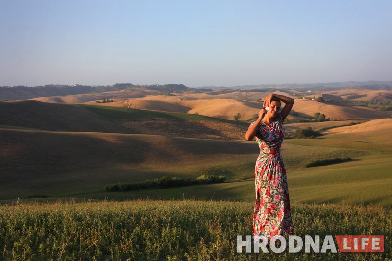 “Нават сабака адзін на ўсіх”. Мастачка з Гродна падрыхтавала выставу пра італьянскую вёску і яе жыхароў