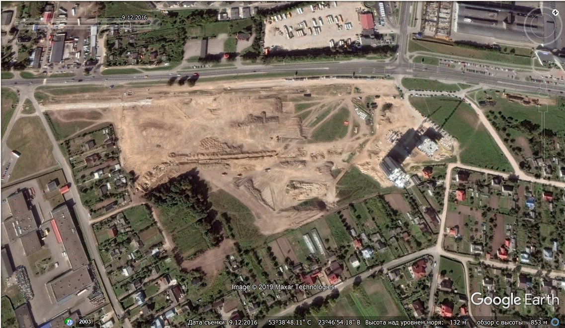 Панэлькі замест палёў, гандлёвыя цэнтры на пустках і дарогі на месцы сцяжынак. Як рос Гродна апошнія 17 гадоў