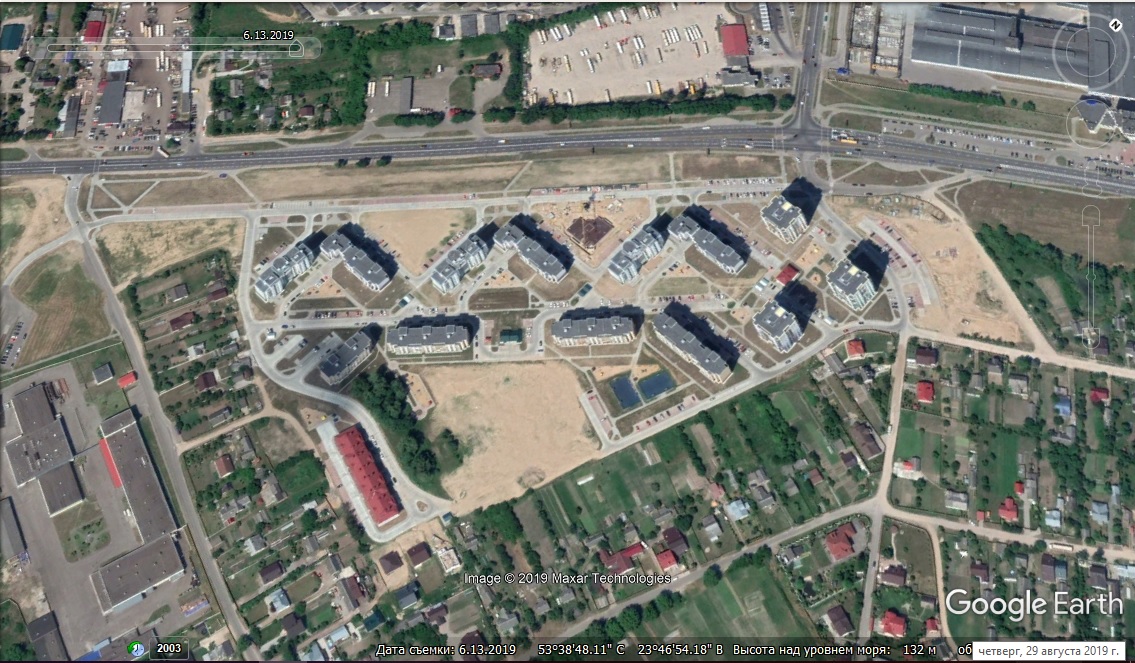 Панэлькі замест палёў, гандлёвыя цэнтры на пустках і дарогі на месцы сцяжынак. Як рос Гродна апошнія 17 гадоў