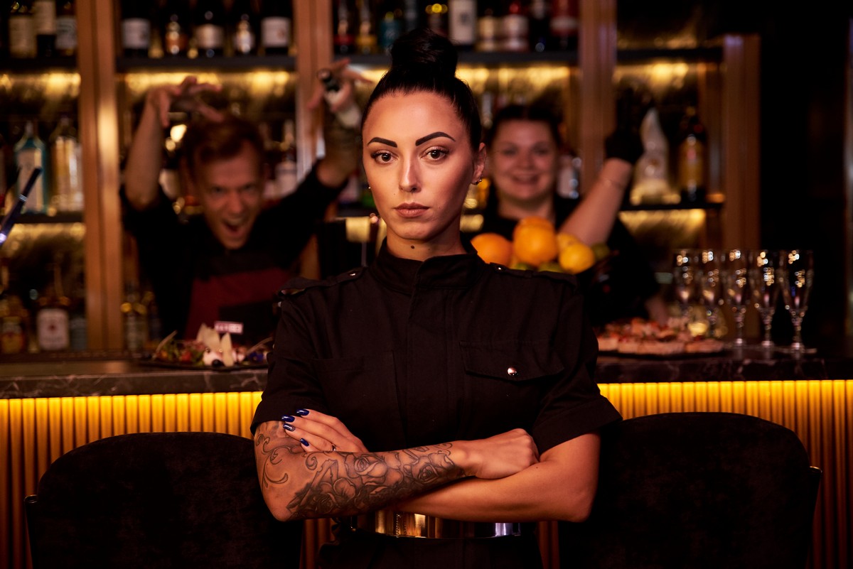 «Гучна паспяваць і смачна пад'есці". У цэнтры Гродна адкрыецца бар, дзе кожны зможа адчуць сябе зоркай