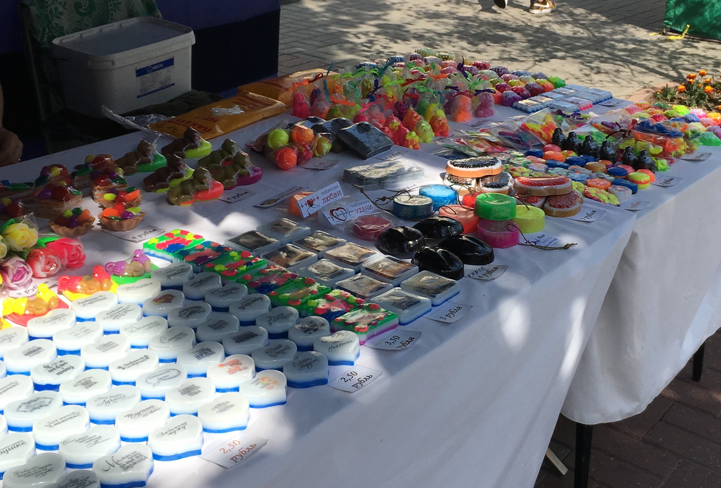 Гродненские ремесленники: Мы не против однотипных палаток, но на Красноармейскую не поедем