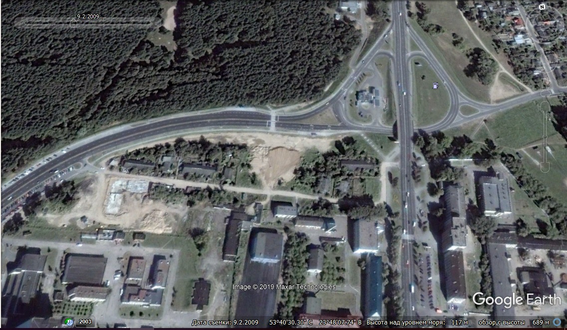 Панэлькі замест палёў, гандлёвыя цэнтры на пустках і дарогі на месцы сцяжынак. Як рос Гродна апошнія 17 гадоў