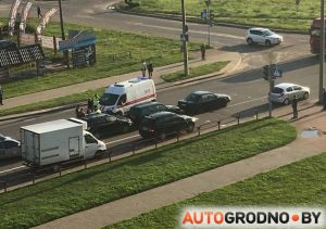 Аварыя пад Ваўкавыскам: 81-гадовы кіроўца з Гродна страціў прытомнасць на трасе Аварыя пад Ваўкавыскам: 81-гадовы кіроўца з Гродна страціў прытомнасць на трасе