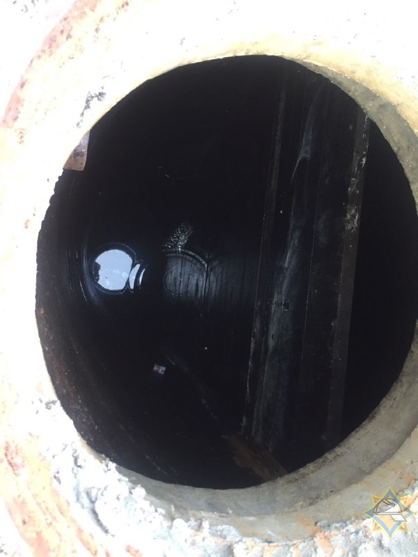 У Шчучыне памёр адзін з працоўных, якія надыхаліся каналізацыйнымі газамі