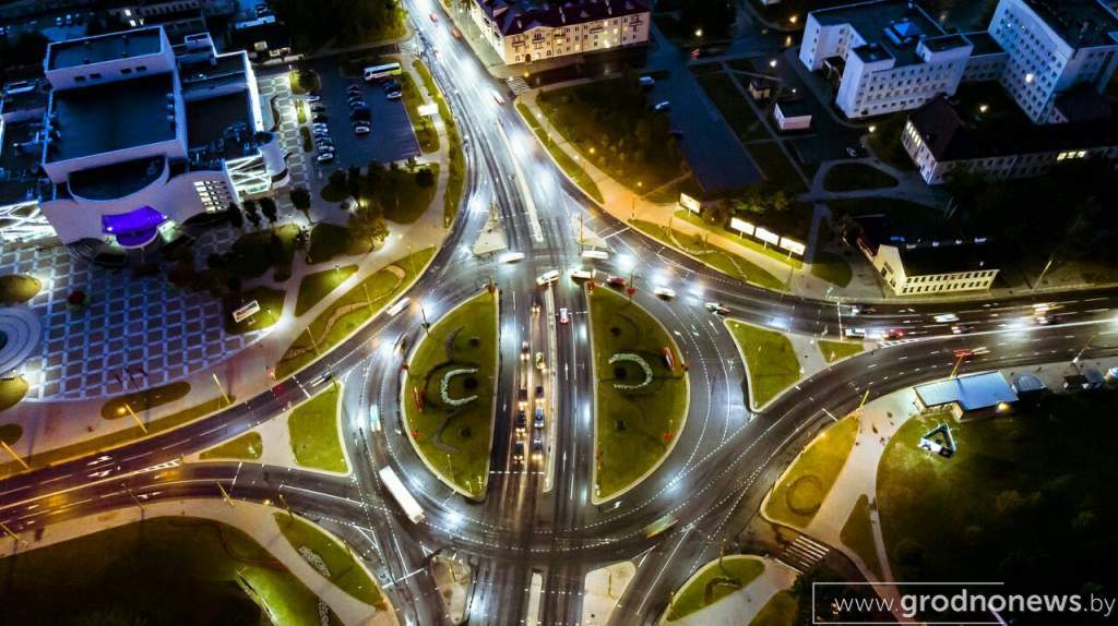 Байкеры выстраіліся ў сэрца ў гонар дня нараджэння Гродна