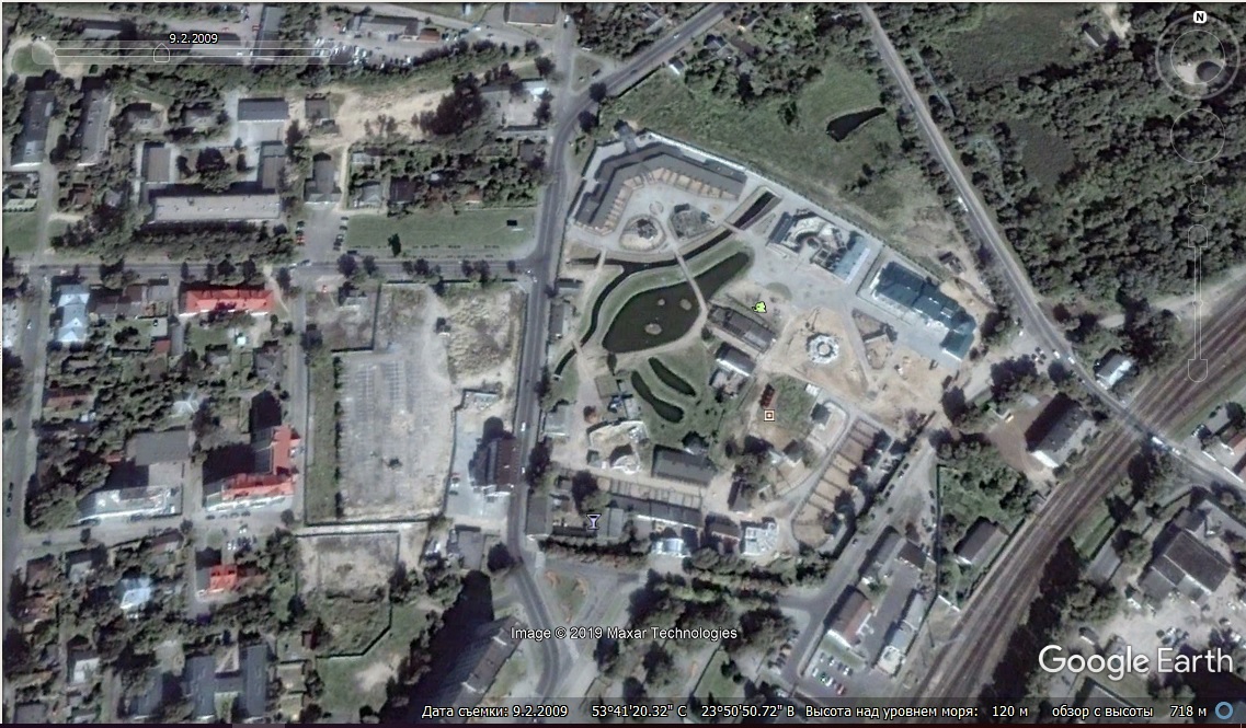 Першыя гіпермаркеты, рэканструкцыя Савецкай, новы стадыён і барацьба з азеляненнем: як забудоўваўся Гродна