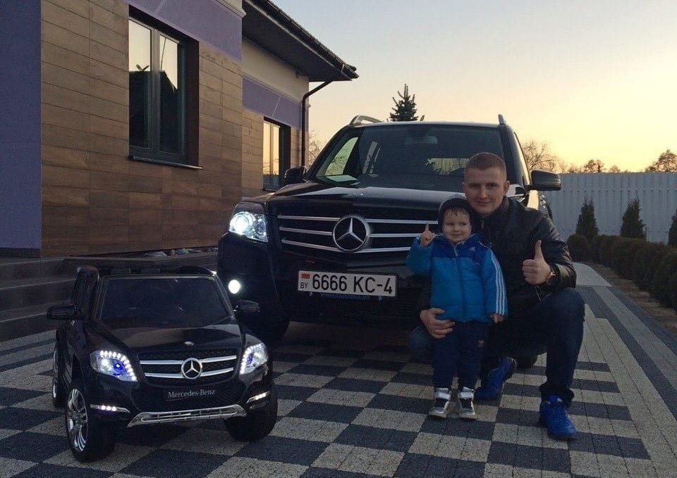 “Теперь у половины знакомых такие ворота”. Оказывается, гродненцы больше всего доверяют сарафанному радио и немецкому качеству