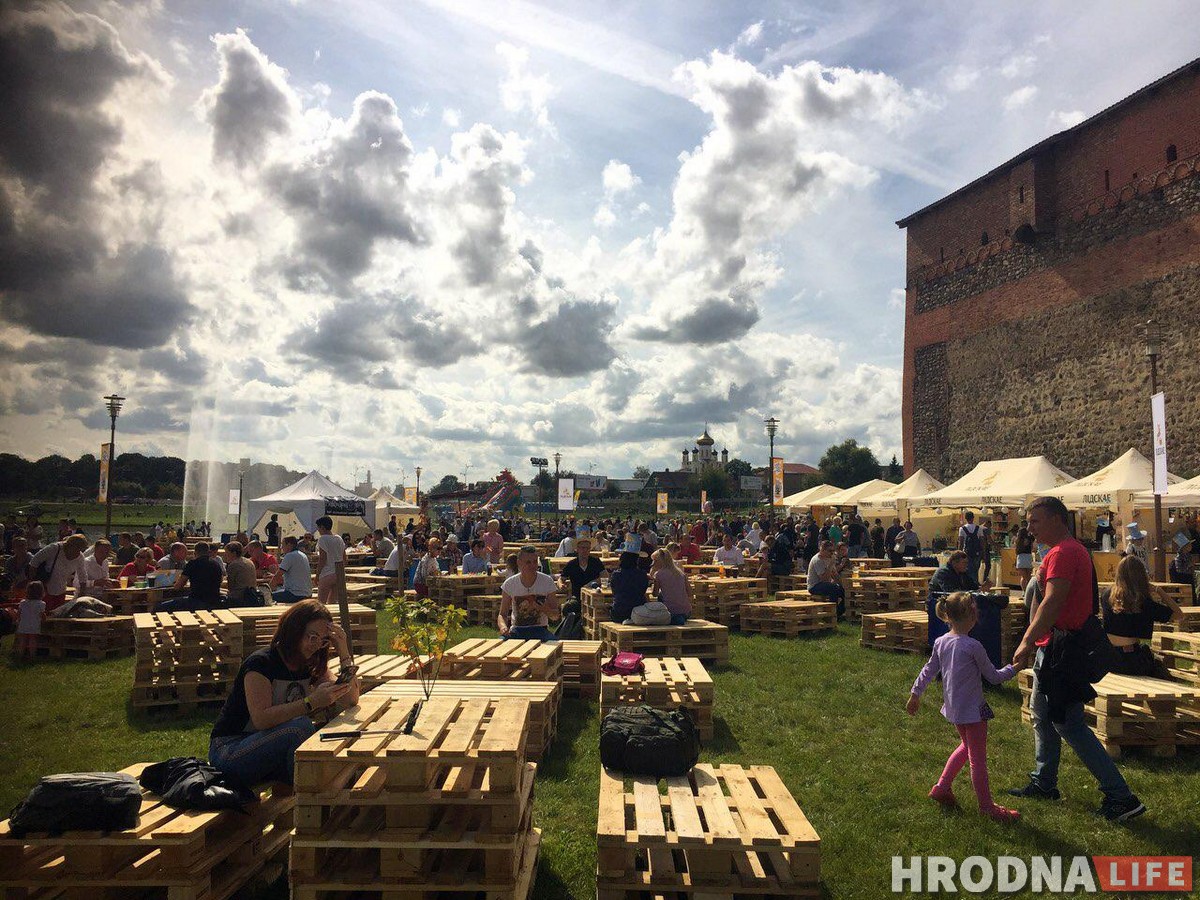 У Лідзе праходзіць 5-ы юбілейны фестываль Lidbeer (фота) У Лідзе праходзіць 5-ы юбілейны фестываль Lidbeer (фота)