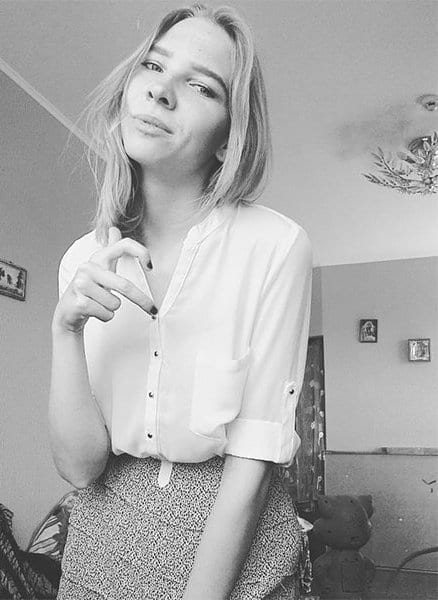 15-гадовую дзяўчынку, якая тыдзень хавалася ў лесе са сваім хлопцам, зноў шукаюць