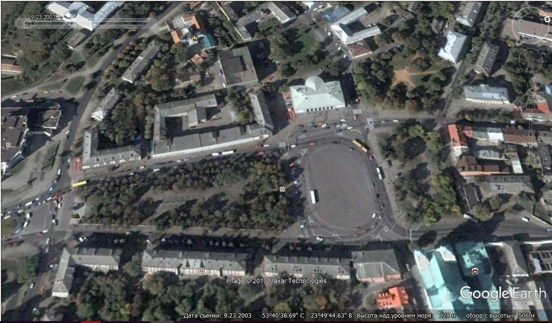 Першыя гіпермаркеты, рэканструкцыя Савецкай, новы стадыён і барацьба з азеляненнем: як забудоўваўся Гродна