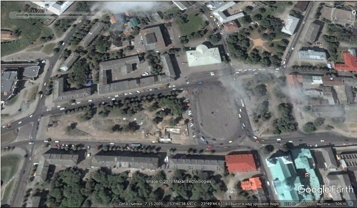 Першыя гіпермаркеты, рэканструкцыя Савецкай, новы стадыён і барацьба з азеляненнем: як забудоўваўся Гродна