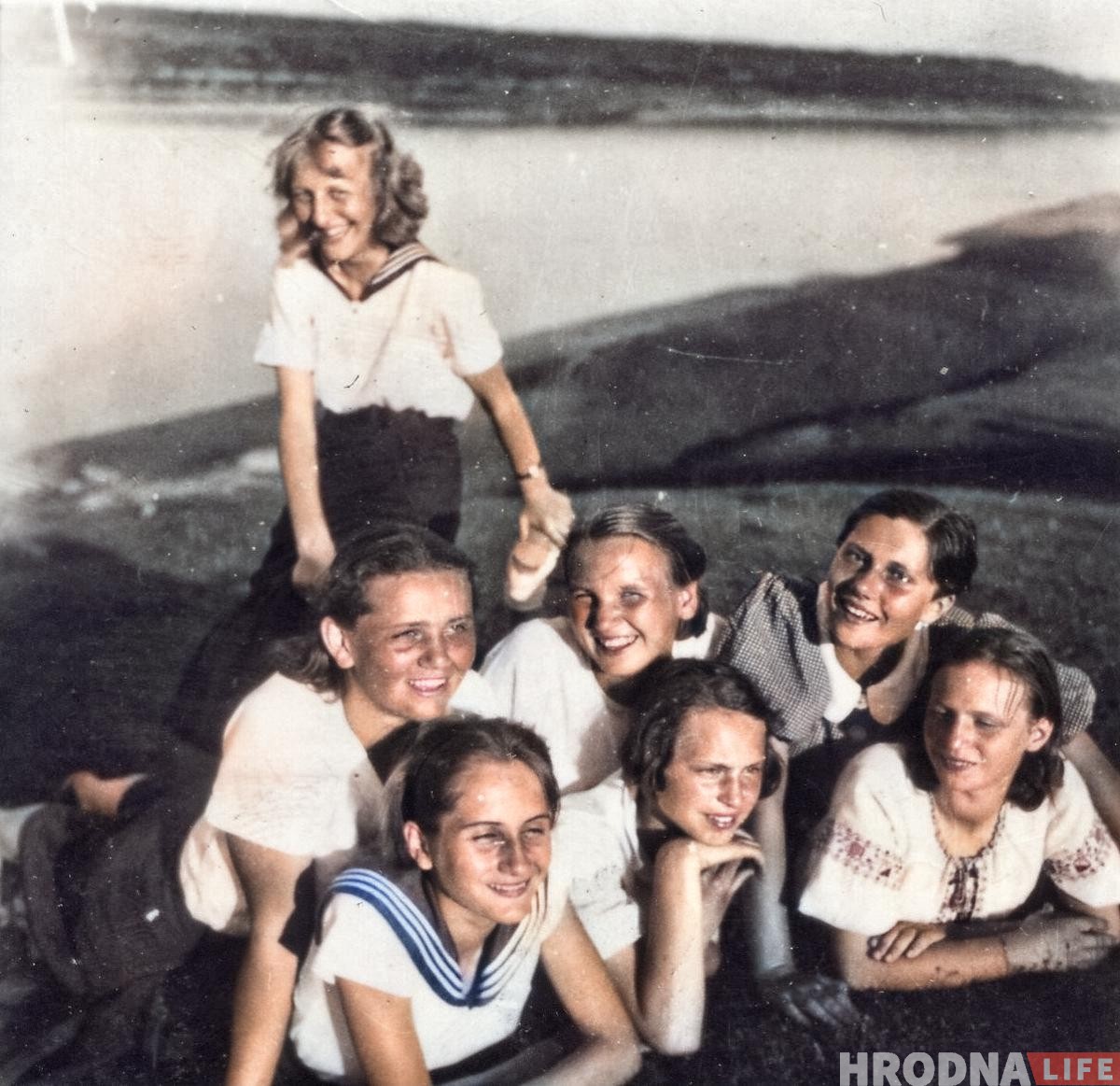 Каляровы Гродна 1930-50-х: працягваем размалёўваць чорна-белыя фота гродзенцаў Каляровы Гродна 1930-50-х: працягваем размалёўваць чорна-белыя фота гродзенцаў