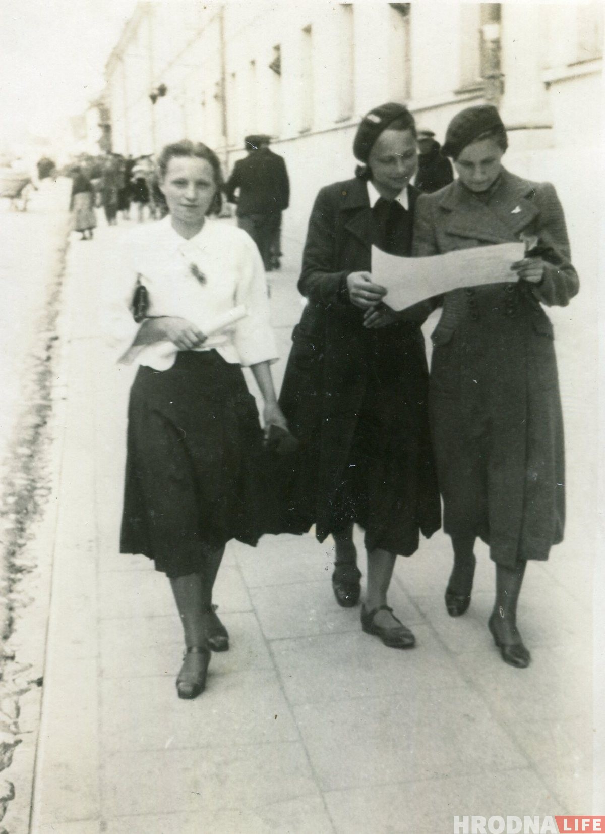 Гродна і гродзенцы: публікуем чарговы фотаархіў гараджан 1930-40-х гадоў Гродна і гродзенцы: публікуем чарговы фотаархіў гараджан 1930-40-х гадоў