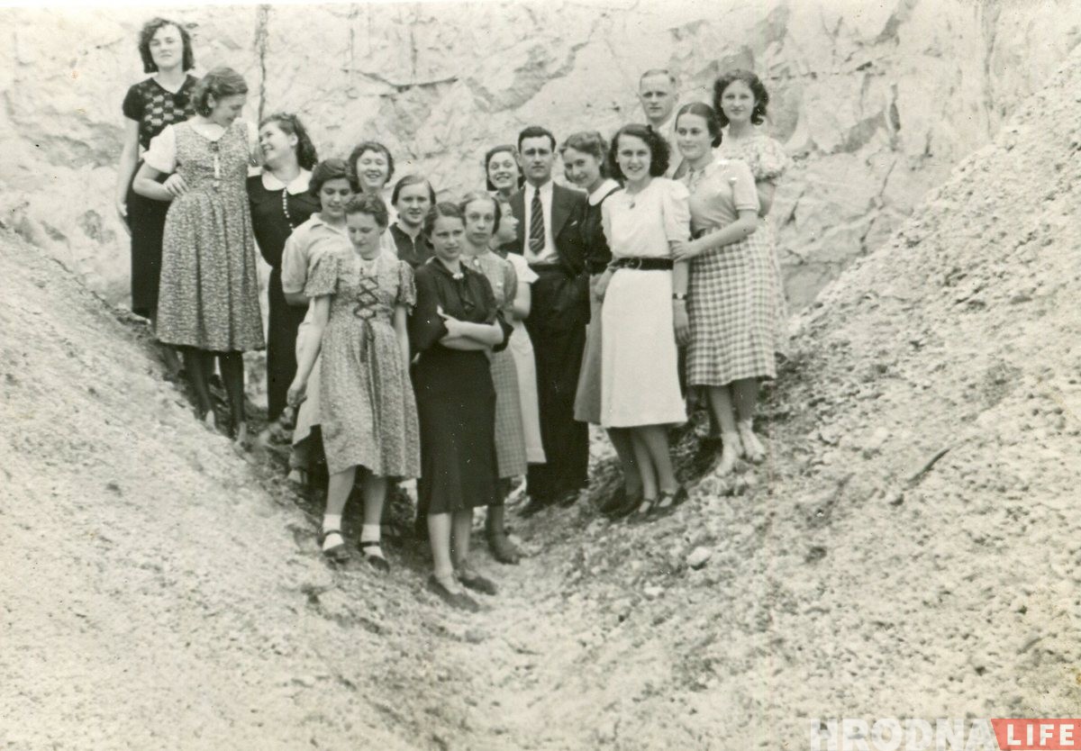 Гродна і гродзенцы: публікуем чарговы фотаархіў гараджан 1930-40-х гадоў Гродна і гродзенцы: публікуем чарговы фотаархіў гараджан 1930-40-х гадоў