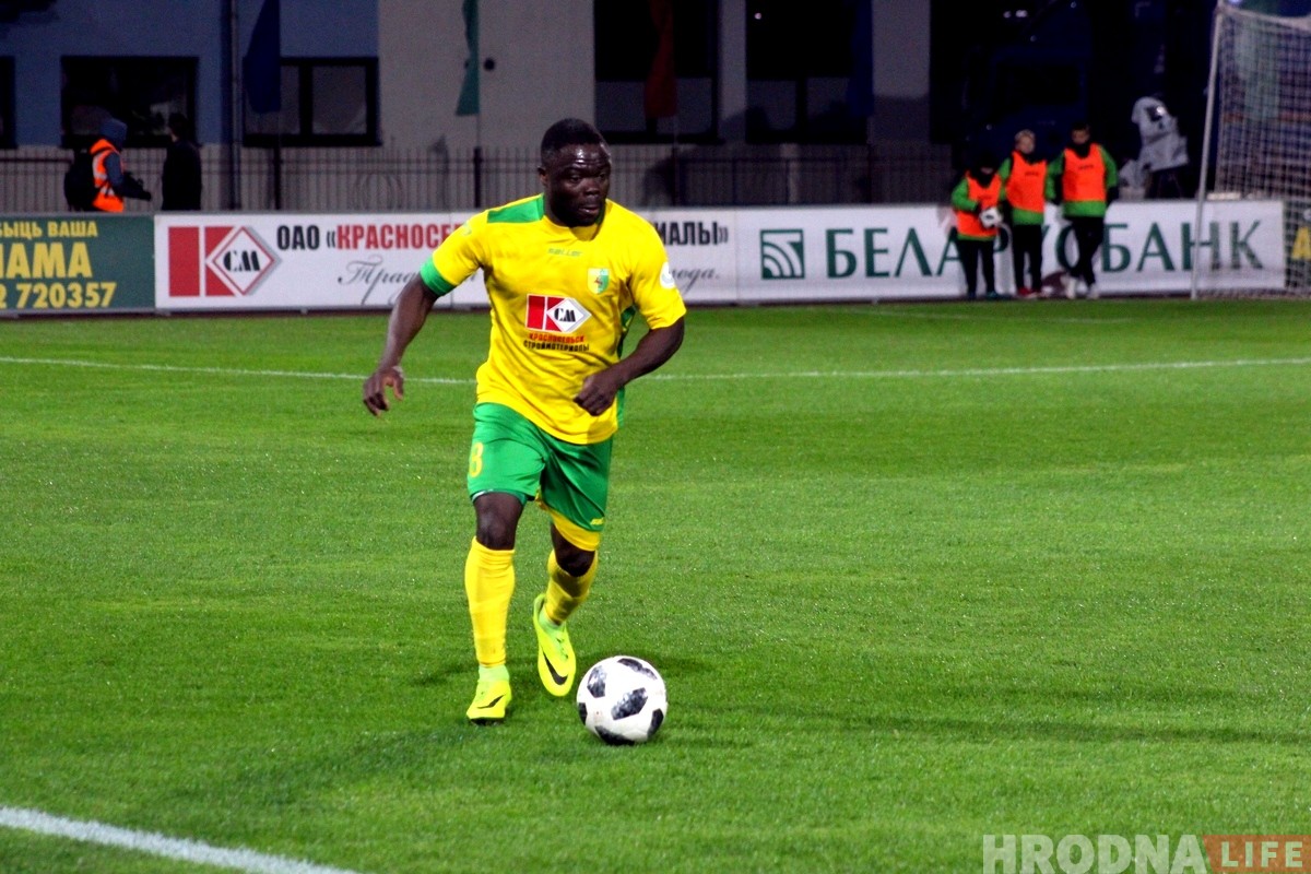 Прыклалі ўсе сілы, але прайгралі: ў "Заходнім дэрбі" зноў мацней "Дынама"