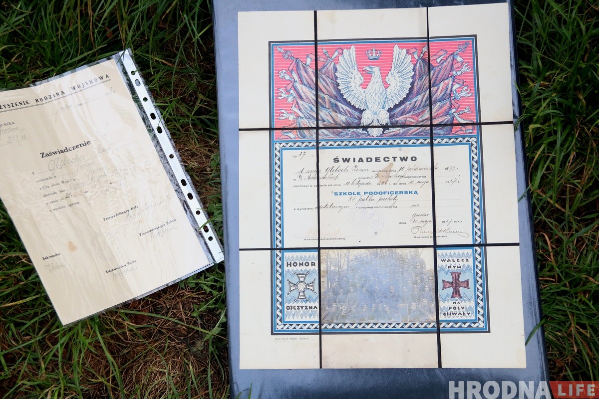 «За такія дакументы людзей вывозілі як ворагаў народа». Незвычайная знаходка гродзенца ў старым доме