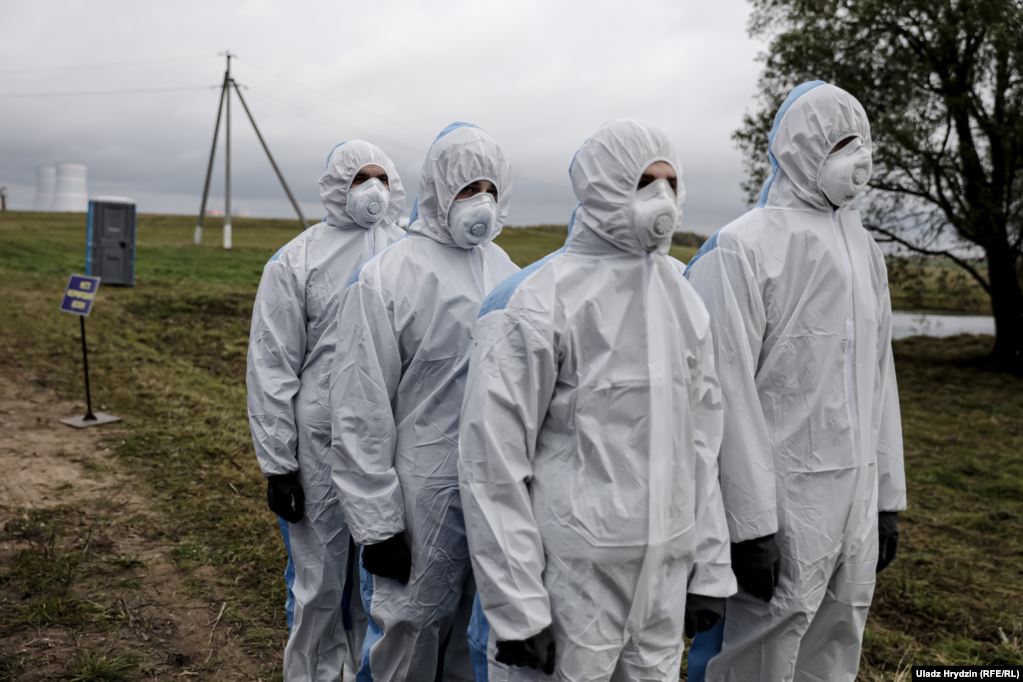 «Пра Чарнобыль таксама казалі, што ўсё будзе добра», — як прайшлі першыя вучэньні на Беларускай АЭС. Фота, відэа
