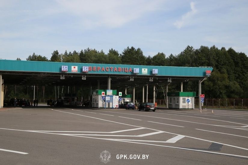 Пограничники не советуют ехать в Польшу через «Берестовицу»: будут очереди