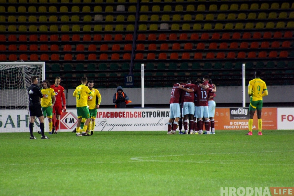 Прыклалі ўсе сілы, але прайгралі: ў "Заходнім дэрбі" зноў мацней "Дынама"
