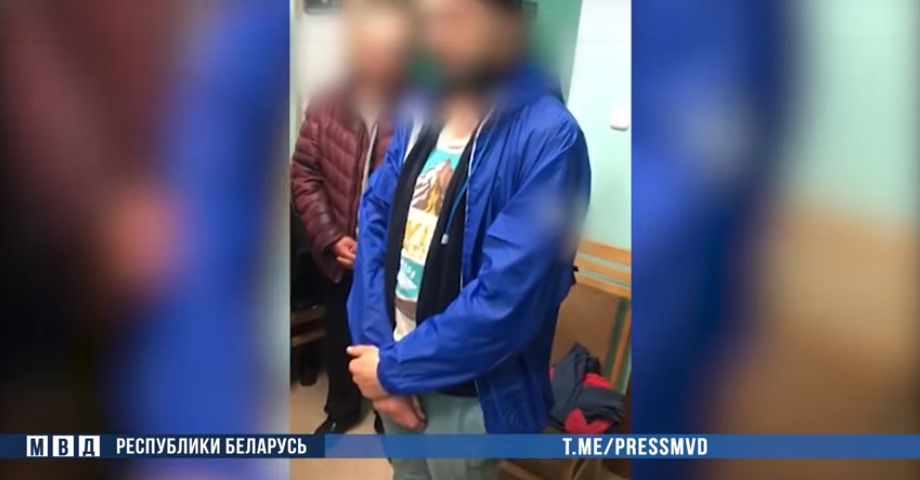 Сабраць грошы і сведчыць у судзе. Бацькі хочуць падтрымаць настаўніка, якога затрымалі за ўцягванне дзяцей ва ўжыванне наркотыкаў задержали за наркотики марихуана