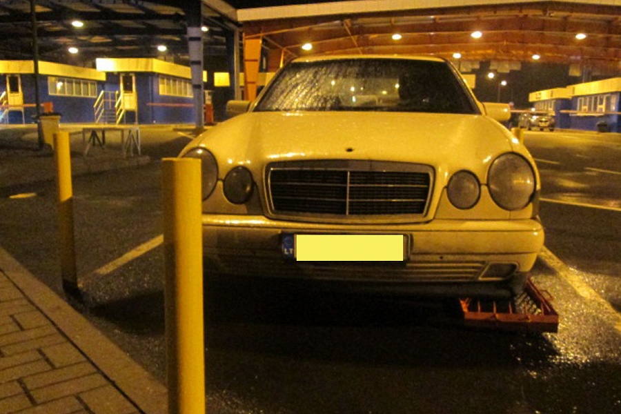 На мяжы двойчы канфіскавалі гарбату з марыхуанай На мяжы двойчы канфіскавалі гарбату з марыхуанай