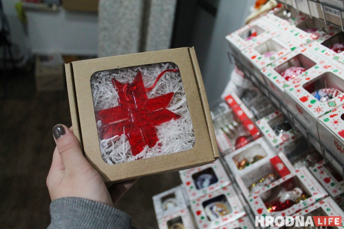 елачныя цацкі з Пагоняй