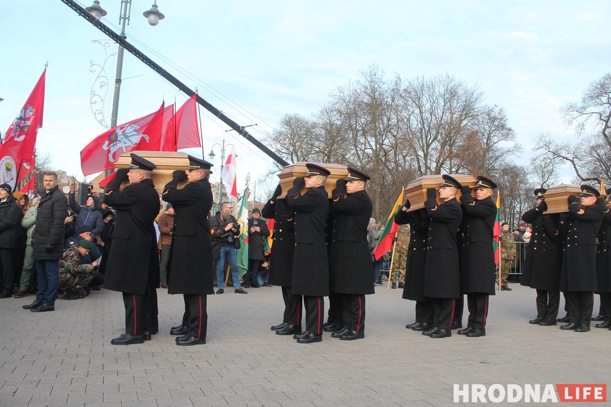 Как в Вильнюсе прошло перезахоронение Кастуся Калиновского и других повстанцев