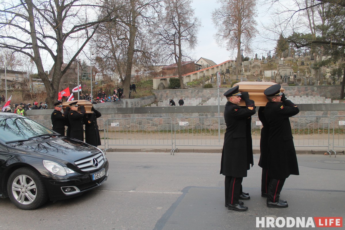 Как в Вильнюсе прошло перезахоронение Кастуся Калиновского и других повстанцев
