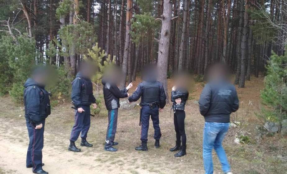 Пенсіянера прывязалі да дрэва ў лесе пад Гродна привязали к дереву 2