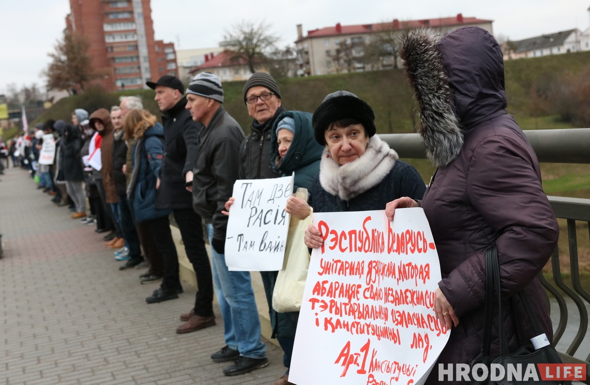 Акция против интеграции в Гродно: организатор рассказал, зачем позвал людей на Старый мост