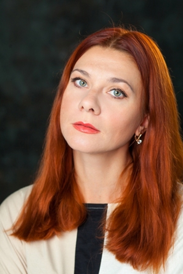 “Ведаеце, як я ўзрадавалася, калі ім панеслі кветкі!” Аксана Плікус расказала аб працы самадзейнага тэатра «Турандот»