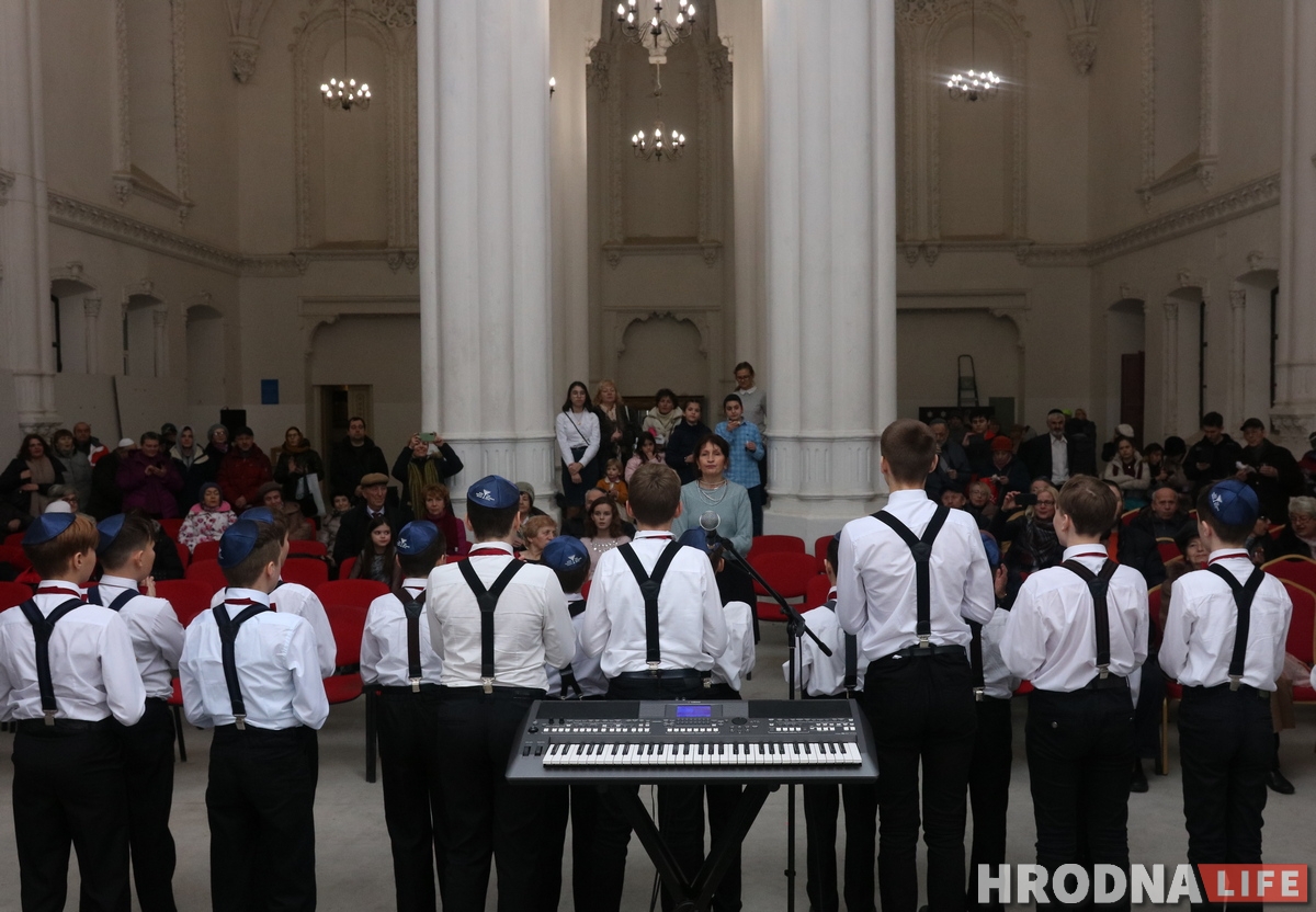 Гродзенскія яўрэі пачалі адзначаць Хануку (ФОТА)