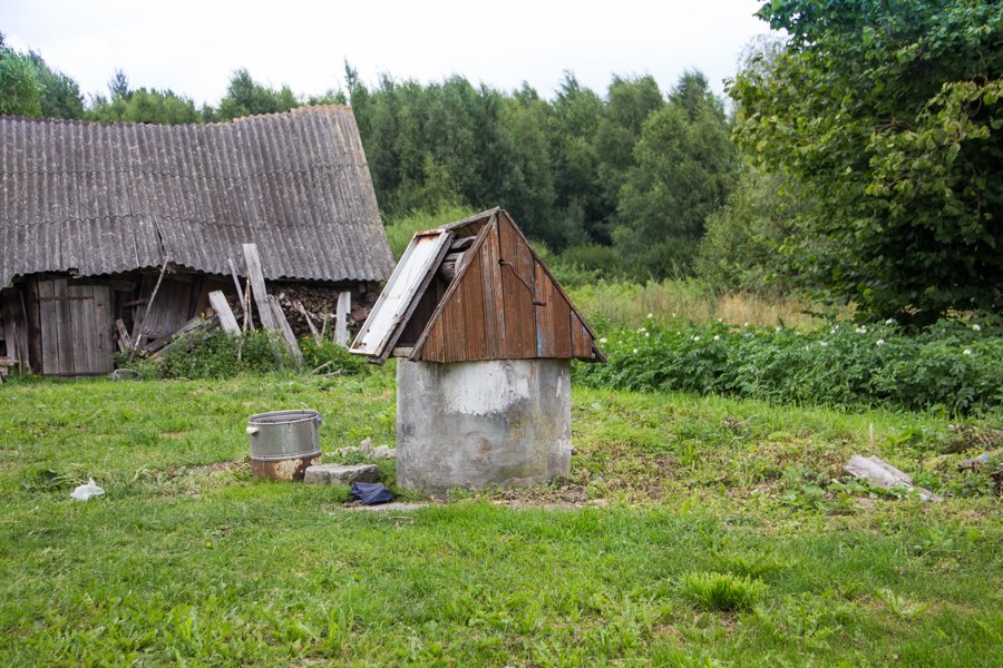 «Дарогі няма, крама зачынілася, але ў горад не паеду». Як жывуць апошнія жыхары выміраючых вёсак пад Гродна «Дарогі няма, крама зачынілася, але ў горад не паеду». Як жывуць апошнія жыхары выміраючых вёсак пад Гродна