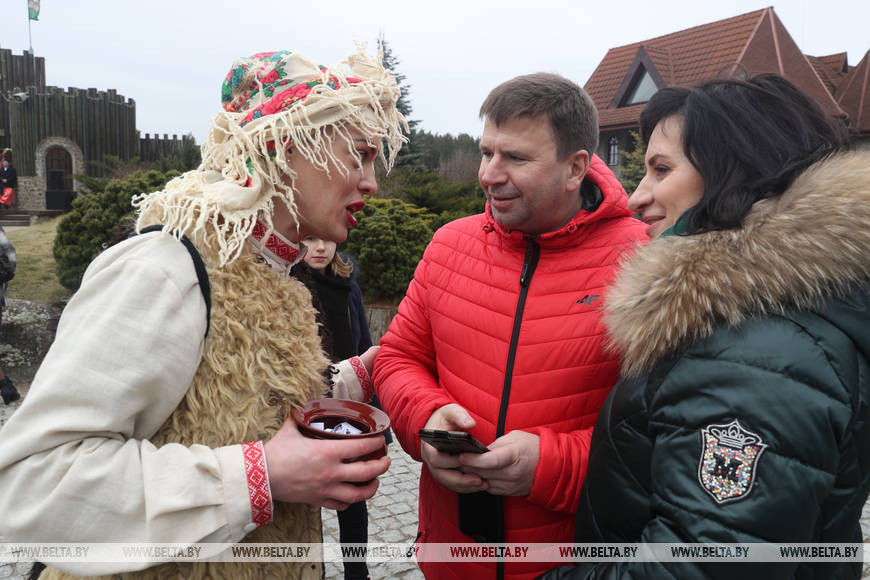 Баба-Яга і бліны на рыдлёўцы. Як у Гродне прайшлі провады зімы Баба-Яга і бліны на рыдлёўцы. Як у Гродне прайшлі провады зімы