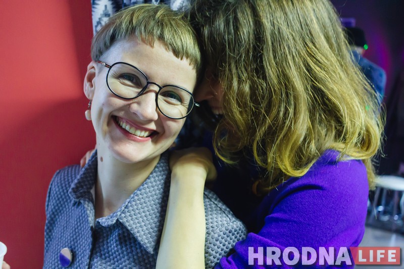 Мастачка, журналіст і спявак і паэтка. “Тэрыторыя творчасці” раскрыла для гродзенцаў яшчэ чатыры цікавыя асобы Мастачка, журналіст і спявак і паэтка. “Тэрыторыя творчасці” раскрыла для гродзенцаў яшчэ чатыры цікавыя асобы