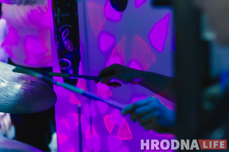 Мастачка, журналіст і спявак і паэтка. “Тэрыторыя творчасці” раскрыла для гродзенцаў яшчэ чатыры цікавыя асобы Мастачка, журналіст і спявак і паэтка. “Тэрыторыя творчасці” раскрыла для гродзенцаў яшчэ чатыры цікавыя асобы