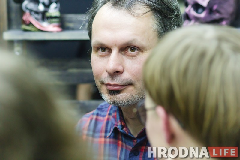 Мастачка, журналіст і спявак і паэтка. “Тэрыторыя творчасці” раскрыла для гродзенцаў яшчэ чатыры цікавыя асобы Мастачка, журналіст і спявак і паэтка. “Тэрыторыя творчасці” раскрыла для гродзенцаў яшчэ чатыры цікавыя асобы