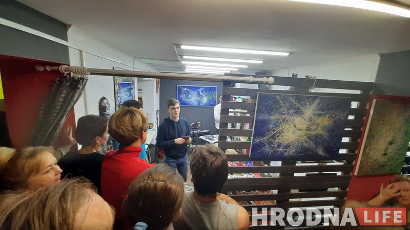 Мастачка, журналіст і спявак і паэтка. “Тэрыторыя творчасці” раскрыла для гродзенцаў яшчэ чатыры цікавыя асобы Мастачка, журналіст і спявак і паэтка. “Тэрыторыя творчасці” раскрыла для гродзенцаў яшчэ чатыры цікавыя асобы