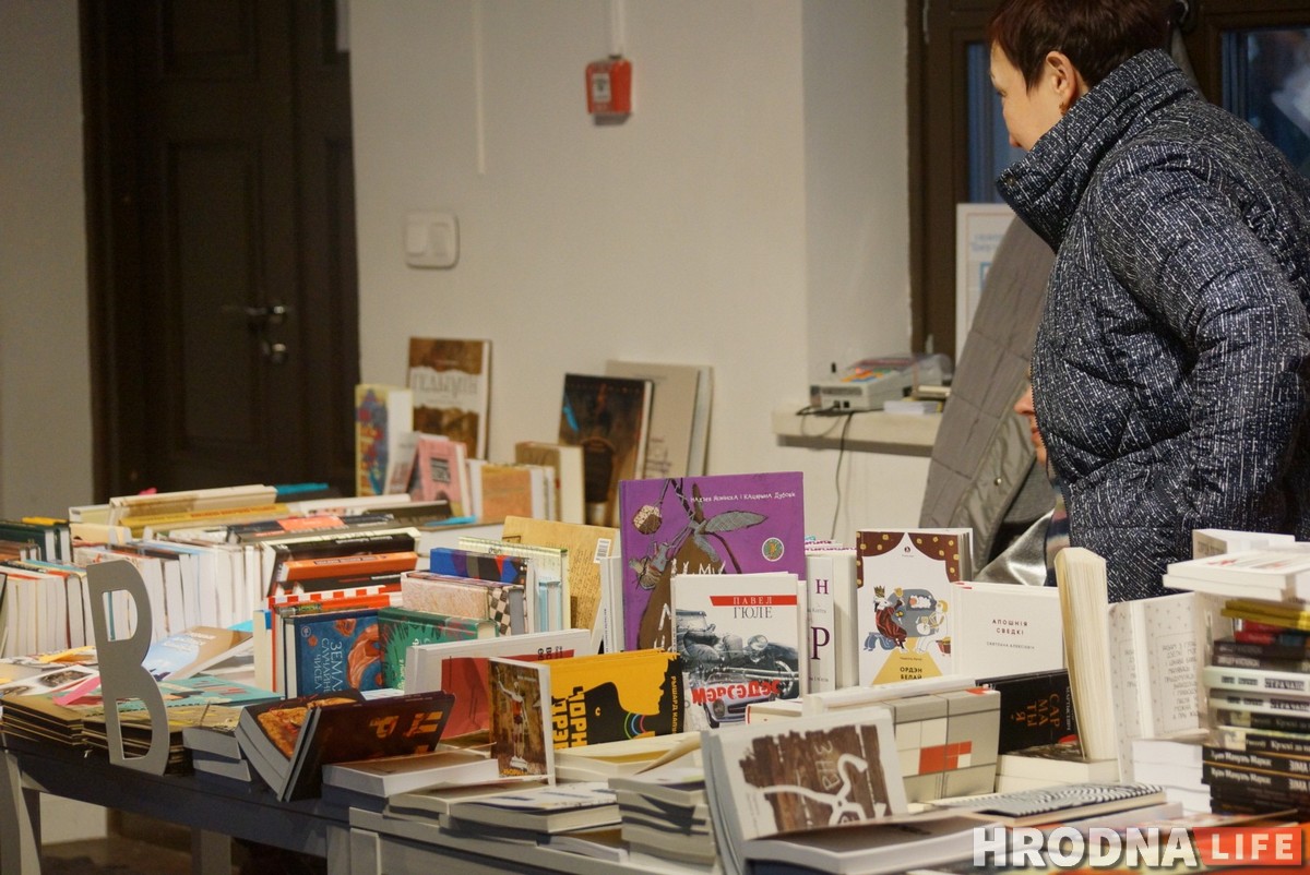 Любіў “дзюдзікі” і ніколі не скардзіўся. 10 цытат з Pradmova, каб зразумець магію Караткевіча