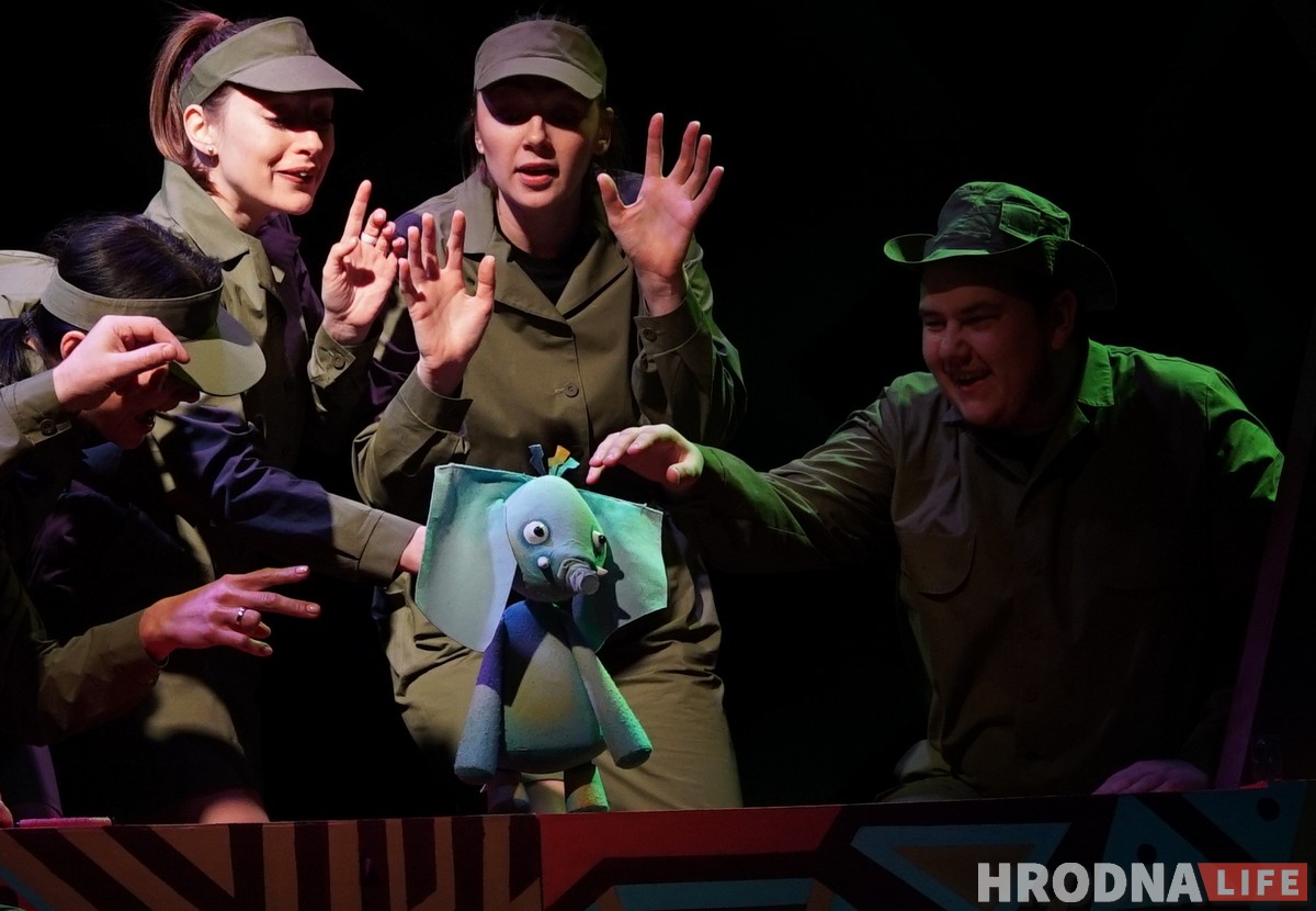 Отправляемся в Африку с кукольным слоном и Аглаей Жюгжда. Театр кукол анонсировал премьеру